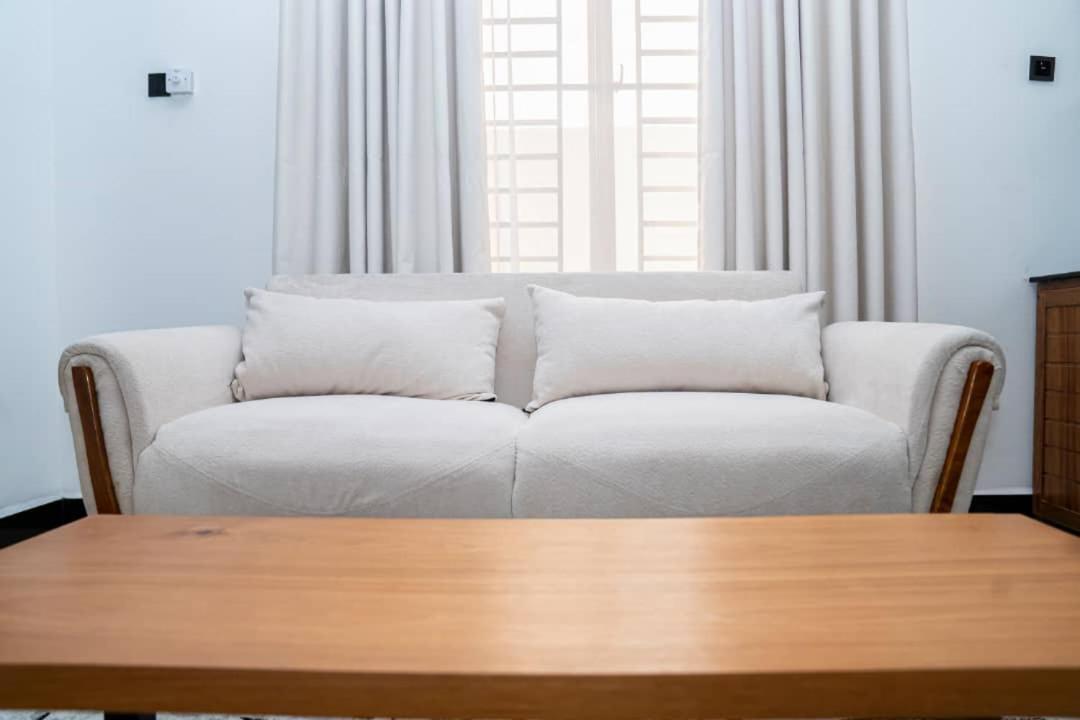 Unit Number 1 Apartman Nkunjila Kültér fotó