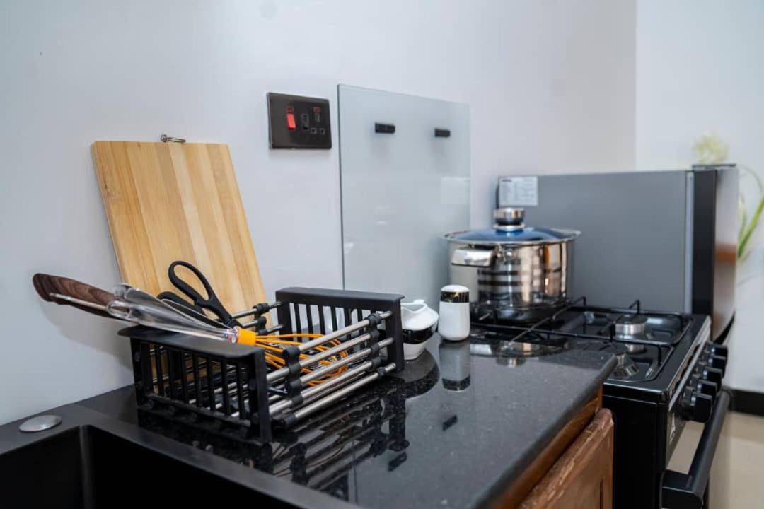 Unit Number 1 Apartman Nkunjila Kültér fotó