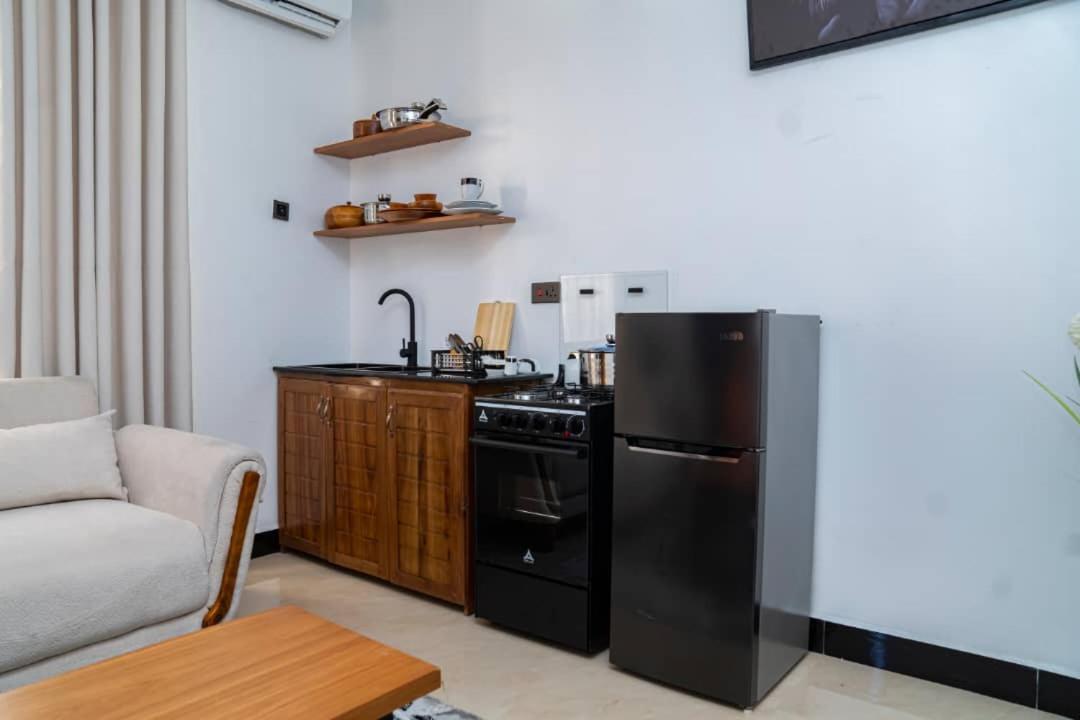 Unit Number 1 Apartman Nkunjila Kültér fotó