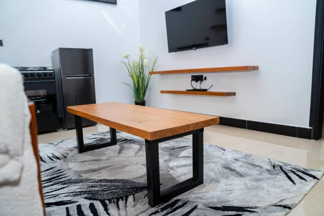 Unit Number 1 Apartman Nkunjila Kültér fotó